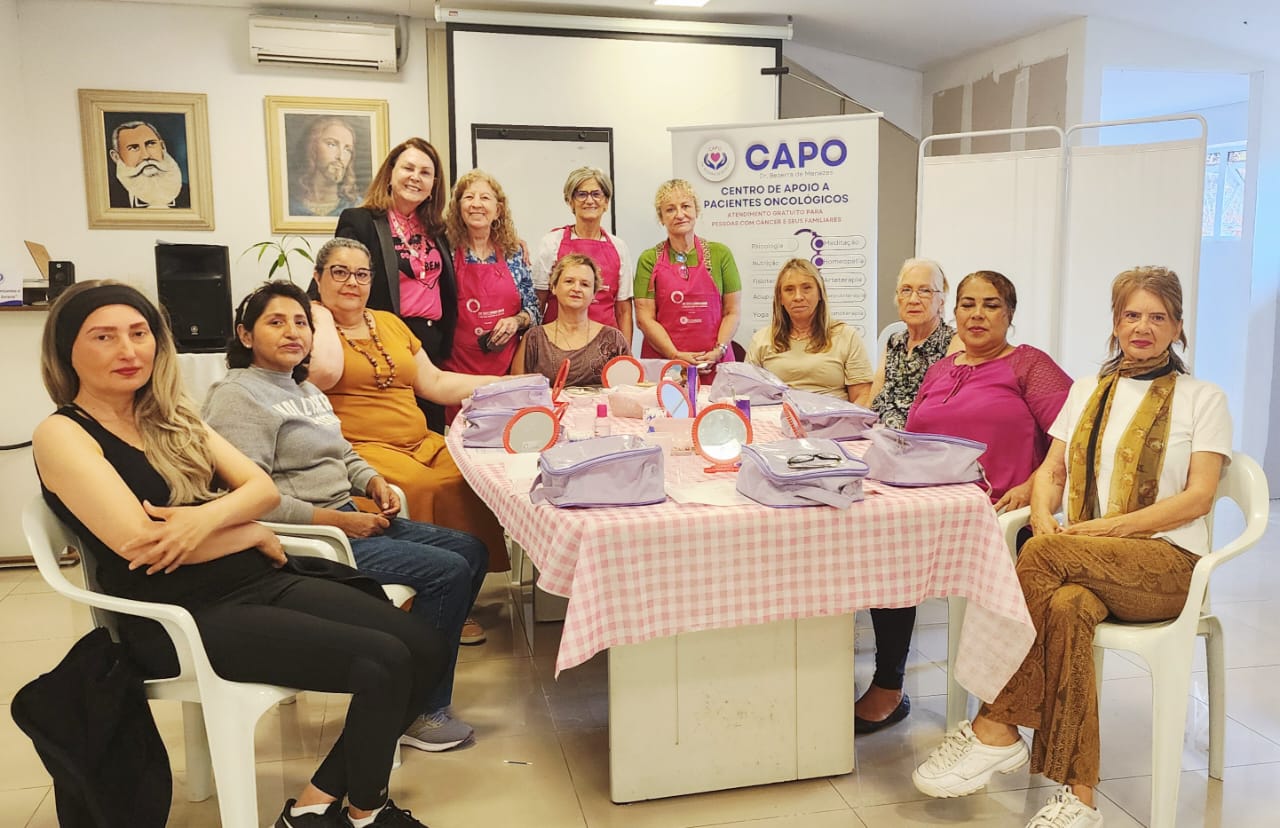 Atividade em grupo no CAPO